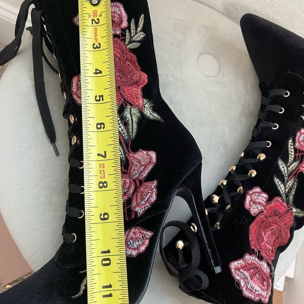 Black velvet embroidery boots - Picture 5 of 6